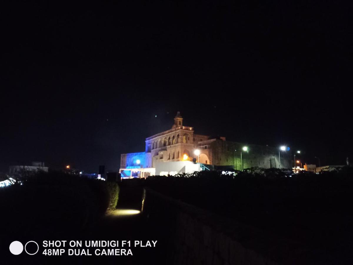 Bed and Breakfast Il Pavone Бари Экстерьер фото